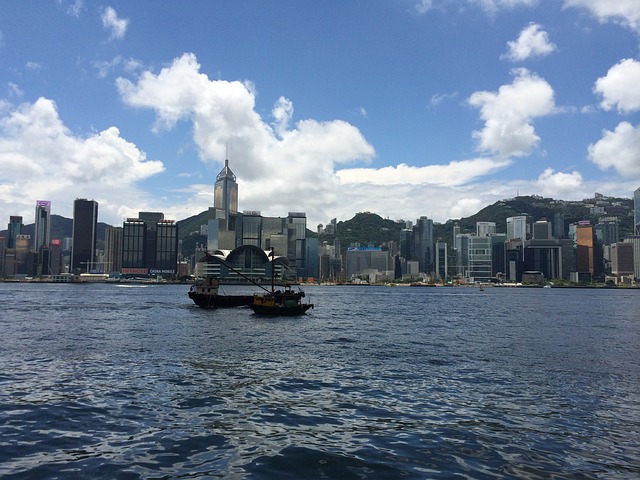 優才名額又翻倍了,那獲得香港身份后一定要在港居住嗎? 優才名額又翻倍了,那獲得香港身份后一定要在港居住嗎?